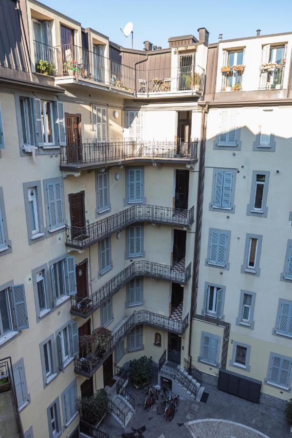 Beplace Apartments In Isola Milan Exterior photo