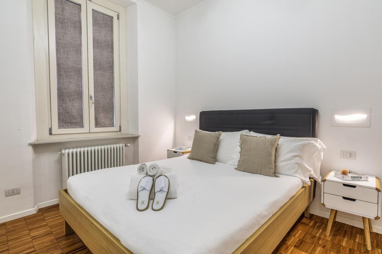 Beplace Apartments In Isola Milan Exterior photo